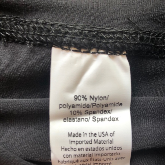 NWT! Beyond the bump by beyond yoga black leggings - Picture 4 of 7